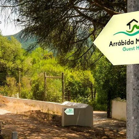 Arrábida Mountain House *
