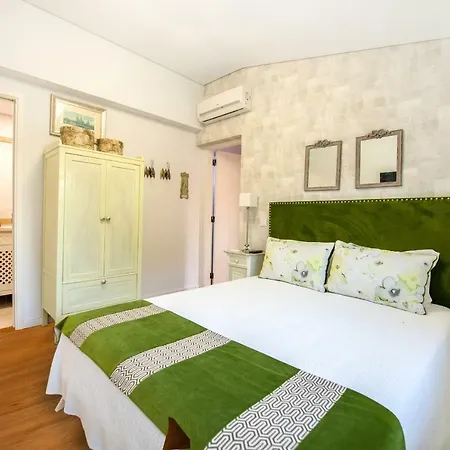 Arrábida Mountain House